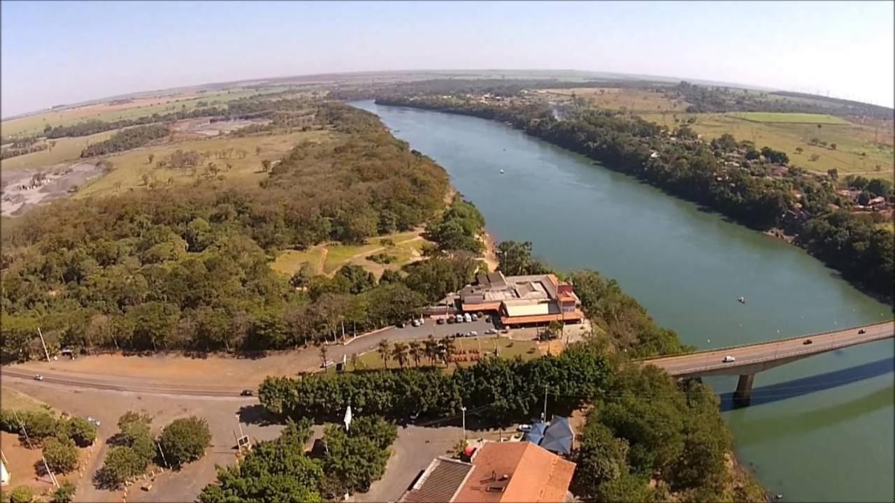 Hotel Rio Grande Fronteira المظهر الخارجي الصورة